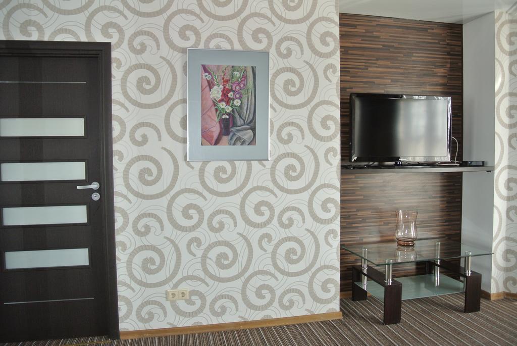 Panoramic View Apartment Poznyaky キエフ エクステリア 写真