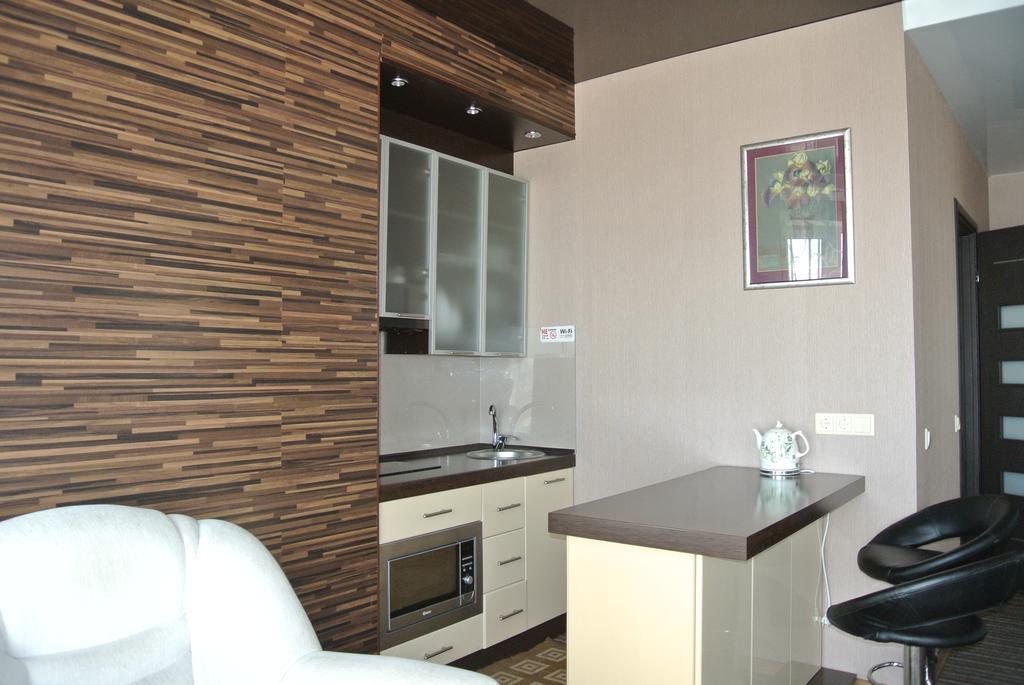 Panoramic View Apartment Poznyaky キエフ エクステリア 写真